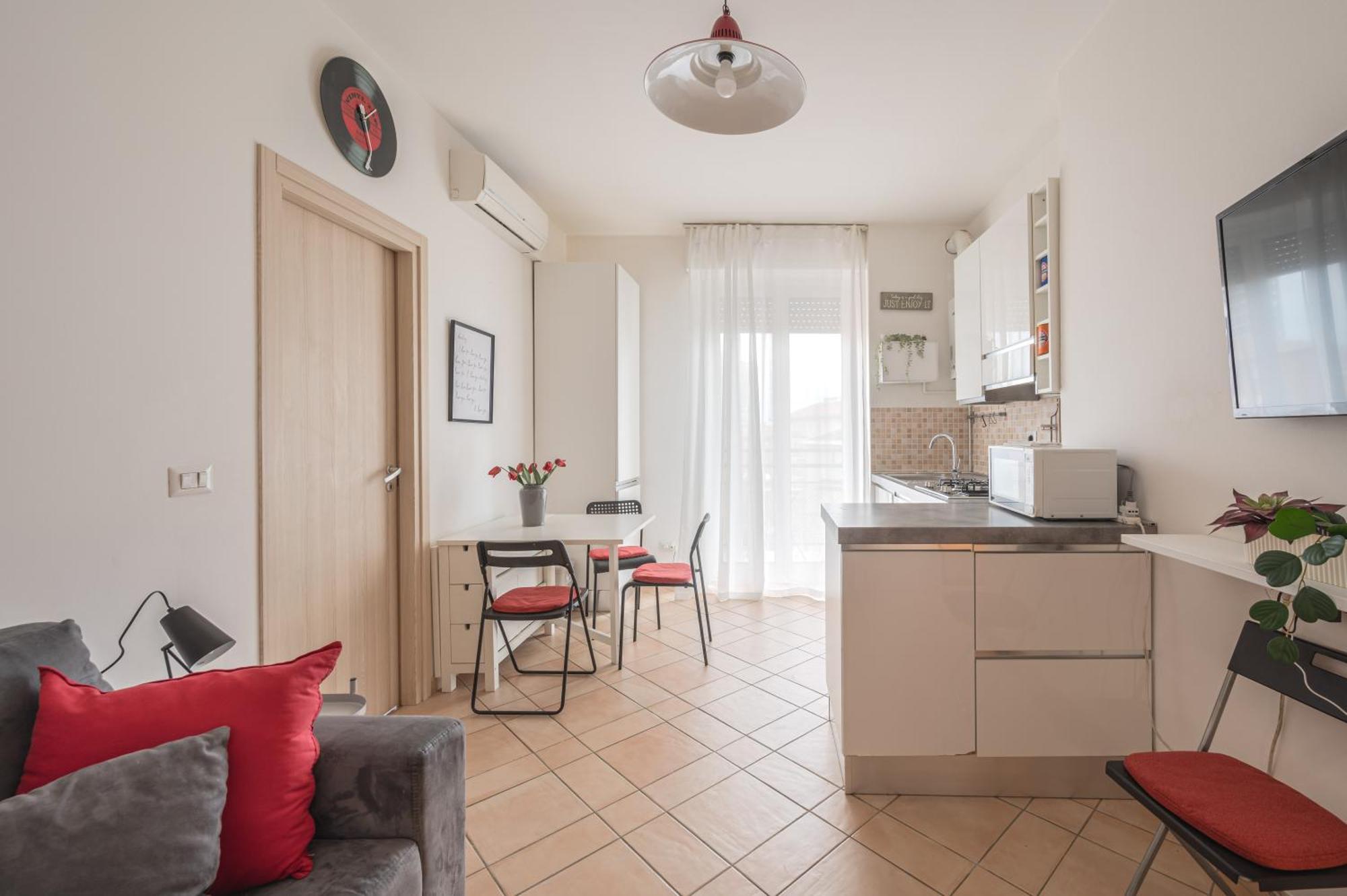 Apartamento Primopiano - Palmanova Milán Exterior foto