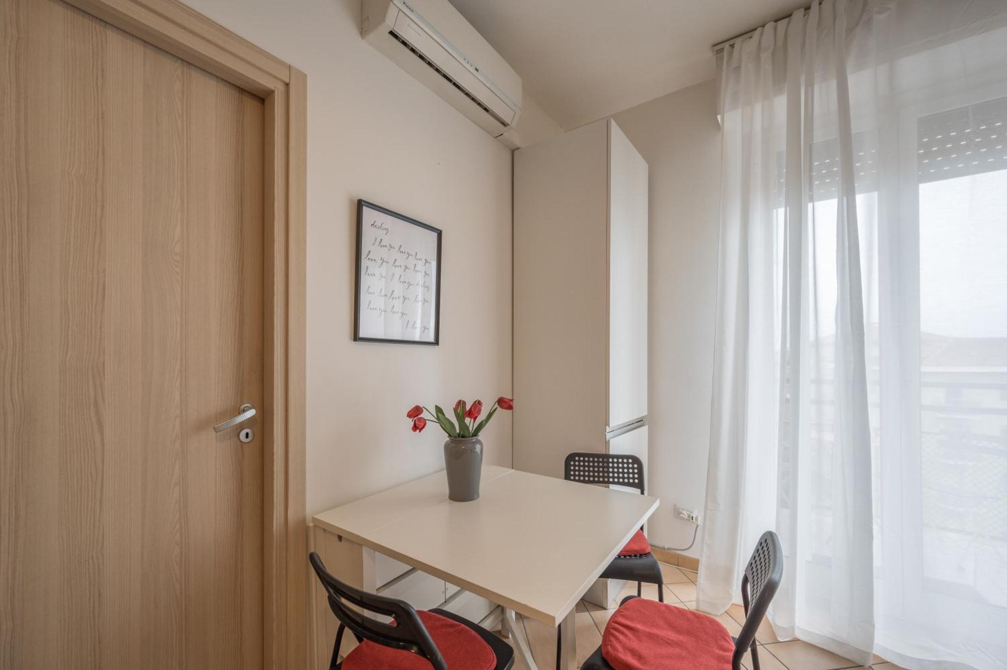 Apartamento Primopiano - Palmanova Milán Exterior foto