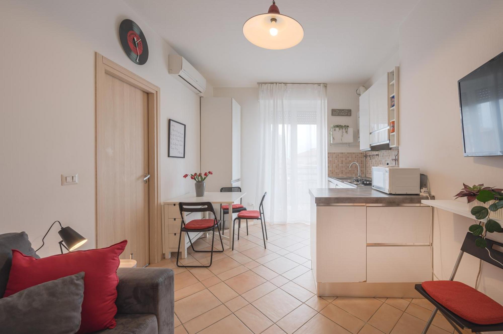 Apartamento Primopiano - Palmanova Milán Exterior foto